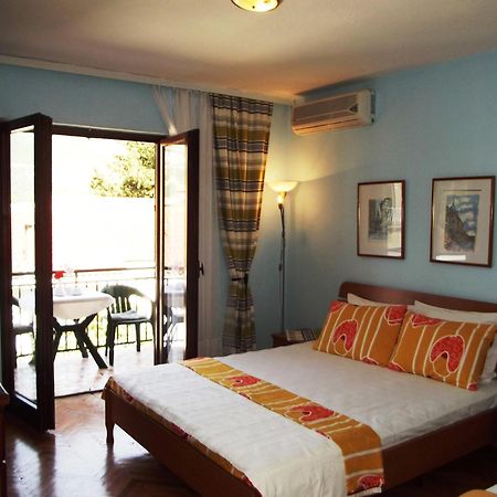Apartments Mikovic Будва Екстер'єр фото
